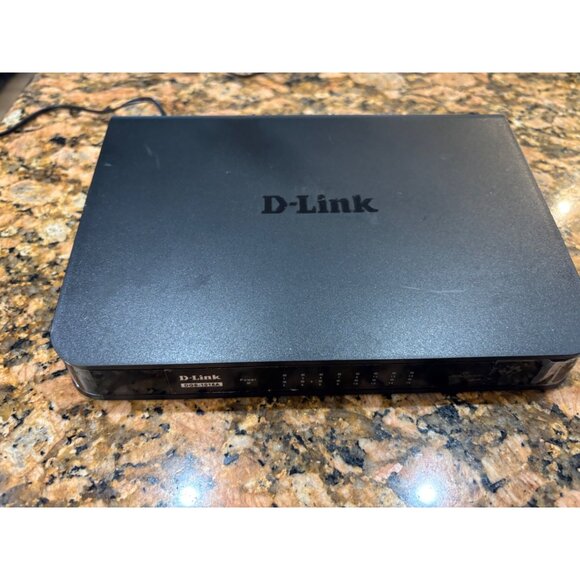 D-Link 16-Port Gigabit Ethernet Switch DGS-1016A Black - Picture 3 of 4